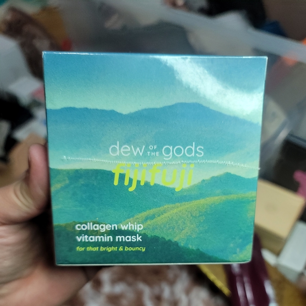 Dew of the God's Fijifuji™ Collagen Whip Vitamin Mask